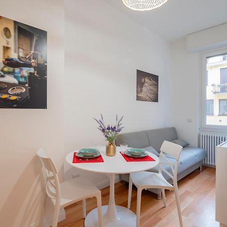 I Host Apartment - Gressoney 1 ميلان المظهر الخارجي الصورة